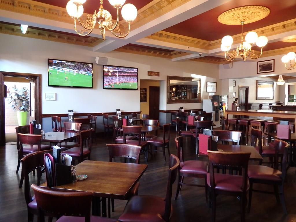 The Glenferrie Hotel Хоторн Экстерьер фото