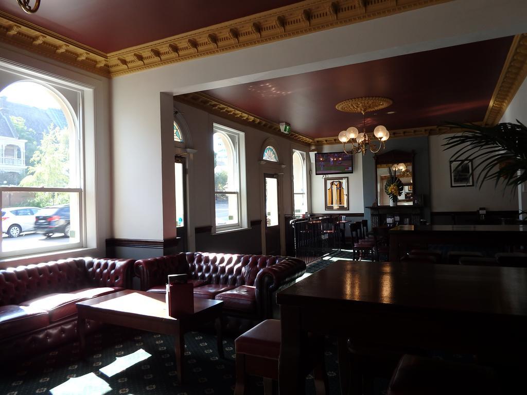 The Glenferrie Hotel Хоторн Экстерьер фото