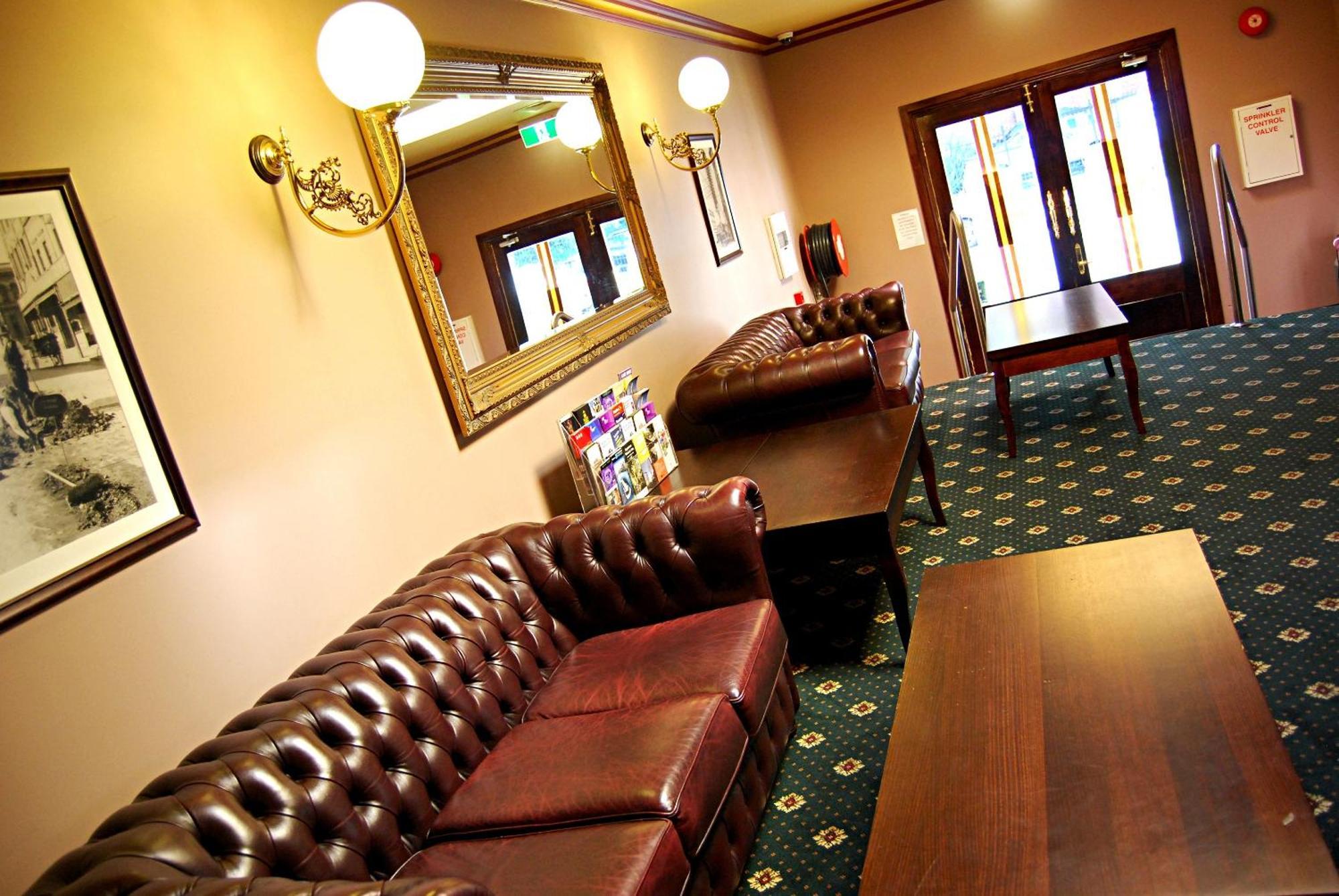 The Glenferrie Hotel Хоторн Экстерьер фото