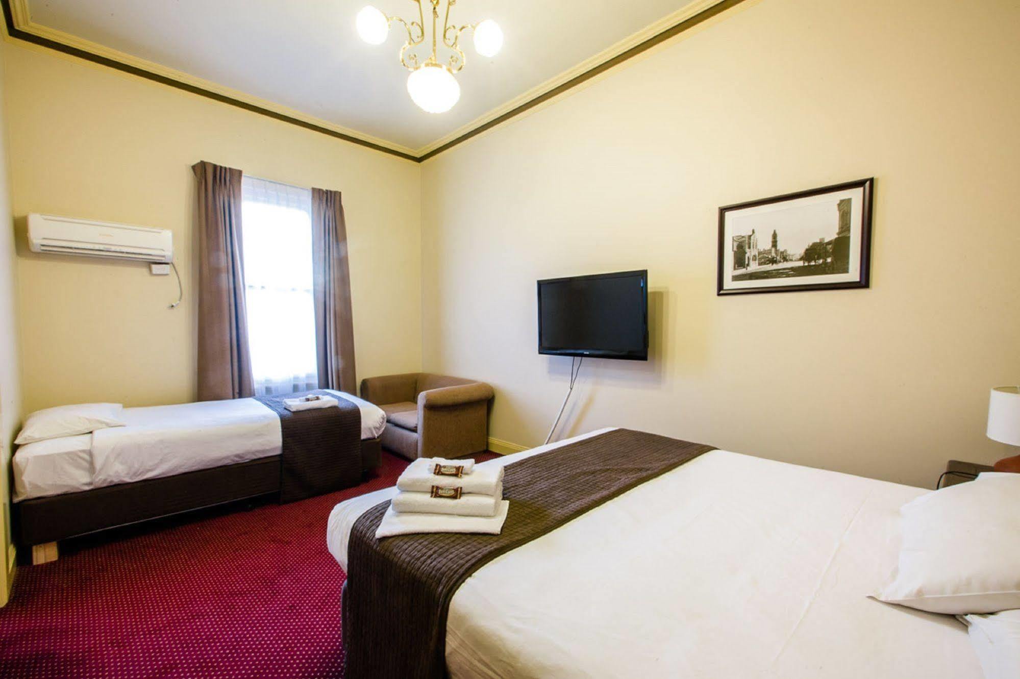 The Glenferrie Hotel Хоторн Экстерьер фото
